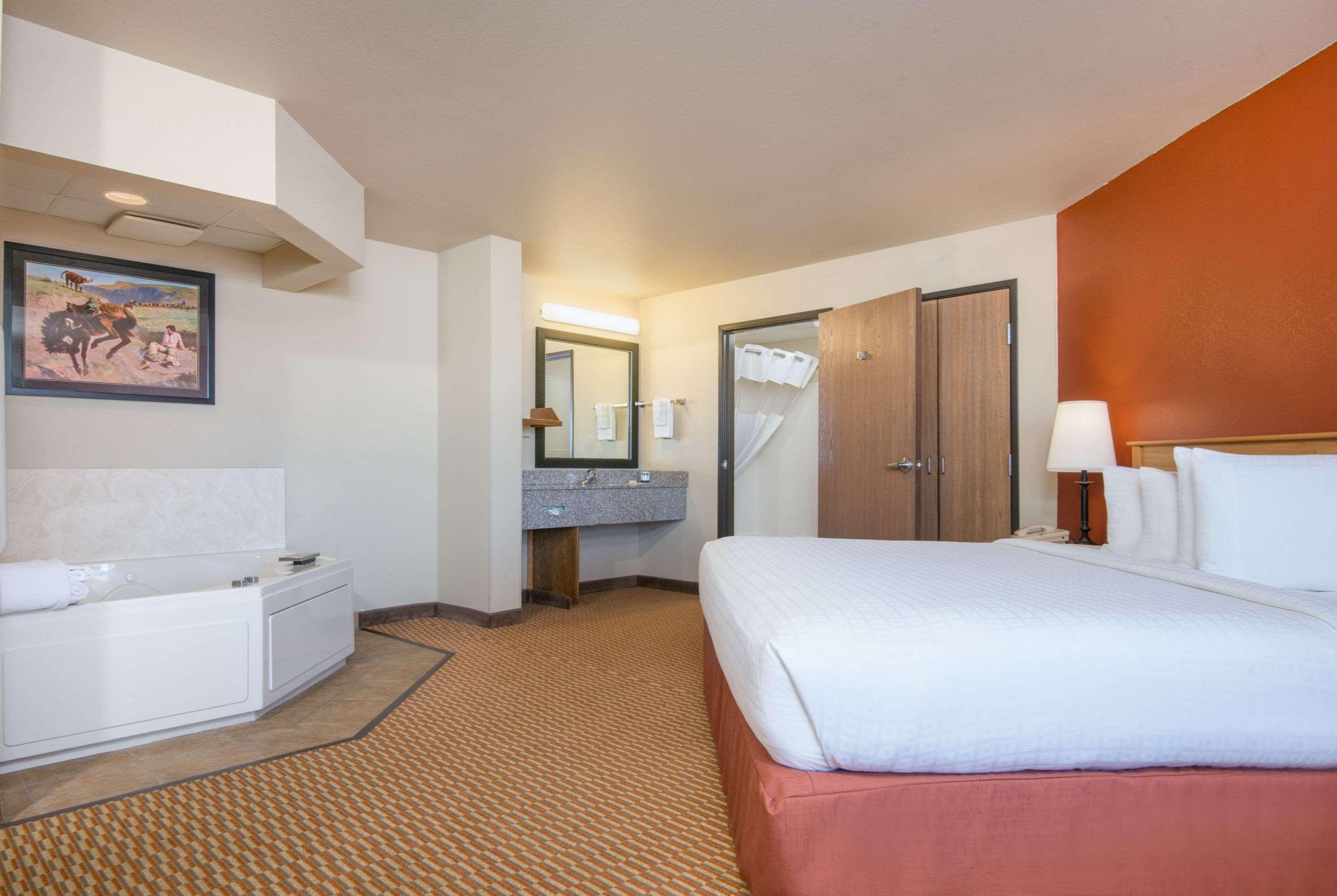 Americinn By Wyndham Pampa Event Center Kültér fotó