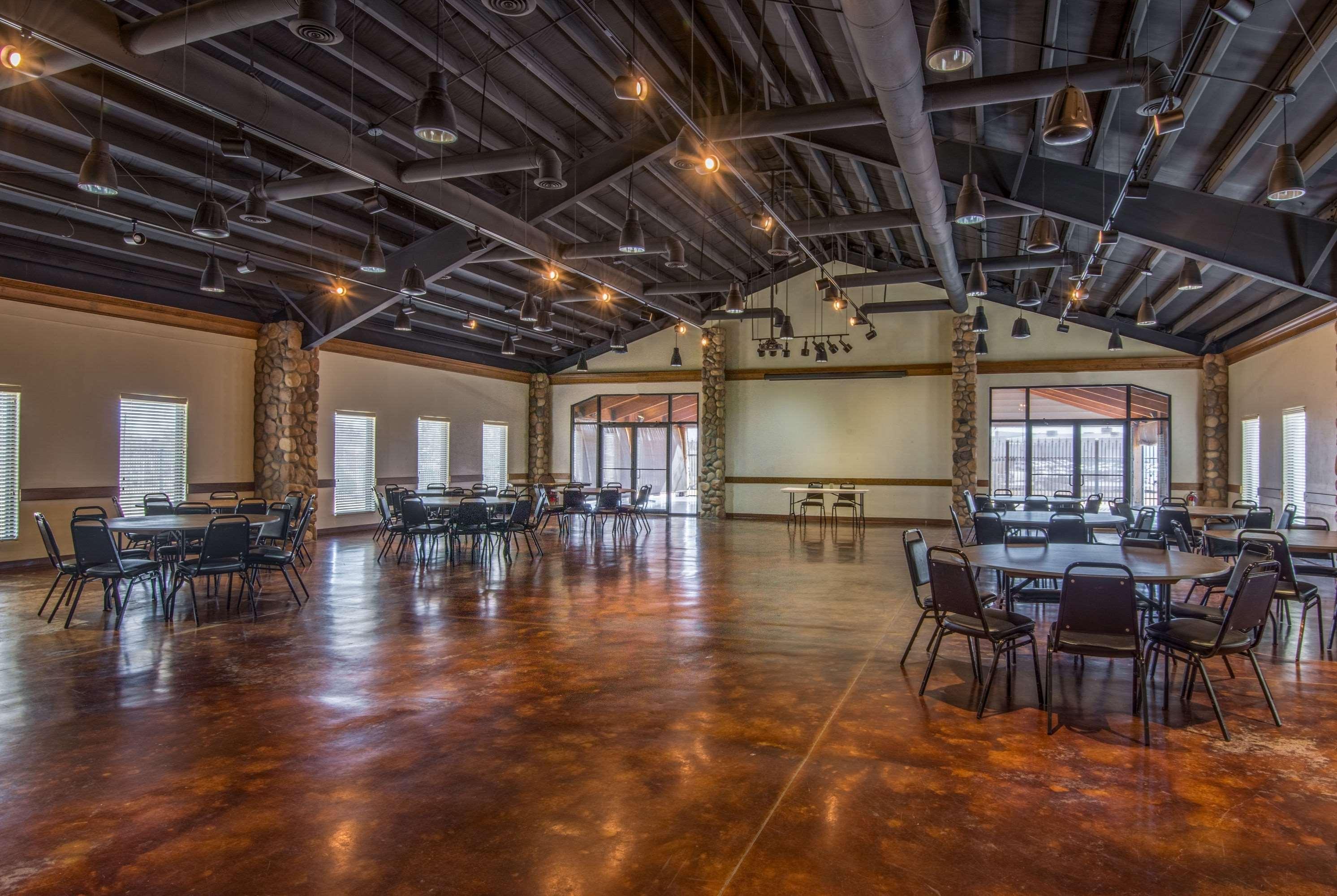 Americinn By Wyndham Pampa Event Center Kültér fotó